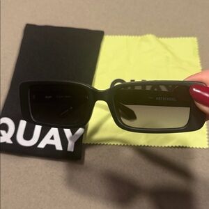 Quay Australia Black Rect Sunglasses new w/o tags ART SCHOOL w/cloth case